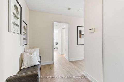 Photo 2 at 1006 - 215 Wynford Drive, Flemingdon Park, Toronto