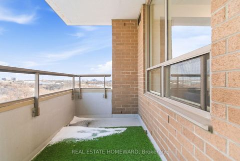 Photo 31 at 1006 - 215 Wynford Drive, Flemingdon Park, Toronto