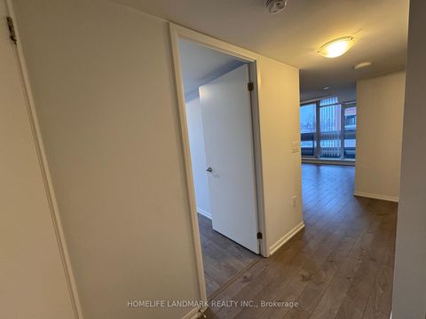 Photo 3 at 208 - 3091 Dufferin Street, Glen Park, Toronto