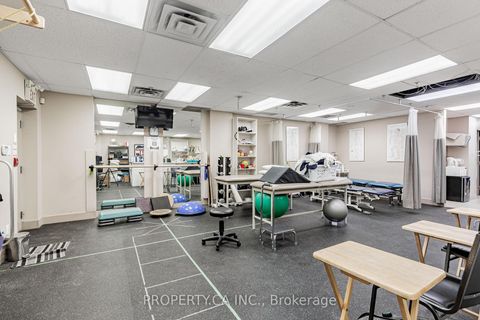 Photo 3 at 5 - 945 O'connor Drive, Parkview, Toronto