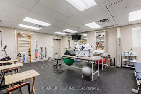 Photo 4 at 5 - 945 O'connor Drive, Parkview, Toronto