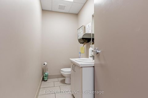 Photo 9 at 5 - 945 O'connor Drive, Parkview, Toronto