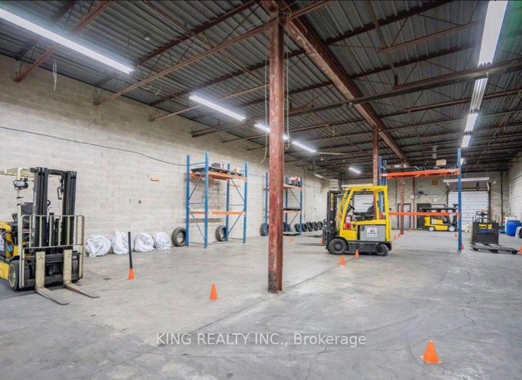 12 - 67 Westmore Drive, Clairville, Toronto photo number 2