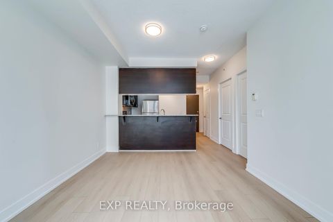 Photo 17 at 610 - 68 Merton Street, Mount Pleasant West, Toronto