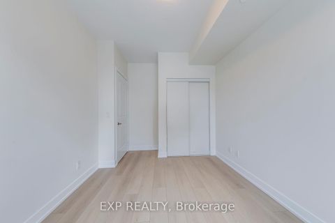 Photo 20 at 610 - 68 Merton Street, Mount Pleasant West, Toronto