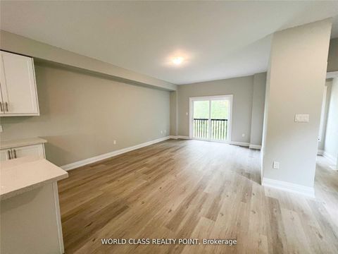 Photo 4 at 1490 Purchase Place, Lefroy, Innisfil