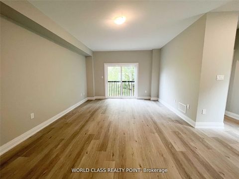 Photo 5 at 1490 Purchase Place, Lefroy, Innisfil