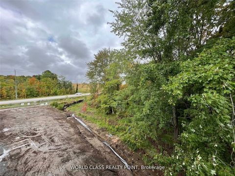 Photo 9 at 1490 Purchase Place, Lefroy, Innisfil