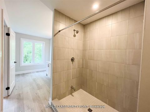 Photo 10 at 1490 Purchase Place, Lefroy, Innisfil