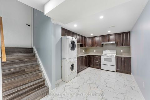 Photo 29 at 82 Kingston Road, London, Newmarket