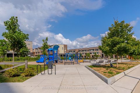 Photo 27 at 731 - 100 Eagle Rock Way, Rural Vaughan, Vaughan