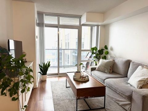 Photo 2 at 2501 - 3 Michael Power Place, City Centre West, Toronto