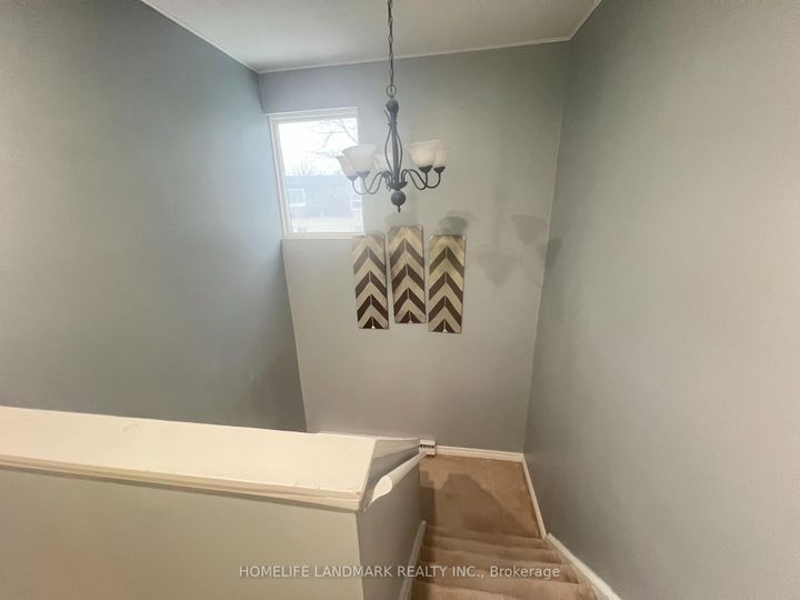 Photo 11 at 43 Courville Coach Way, Pleasant View, Toronto