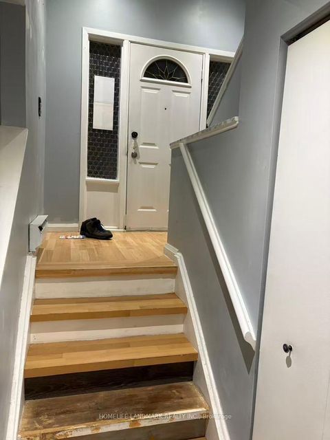 Photo 2 at 43 Courville Coachway Way, Pleasant View, Toronto