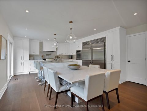 Photo 6 at 27 Cain Court, Nobleton, King