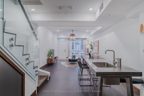 Photo 7 at 30 - 3 Elsie Lane, Junction, Toronto