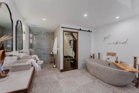 Photo 13 at 30 - 3 Elsie Lane, Junction, Toronto