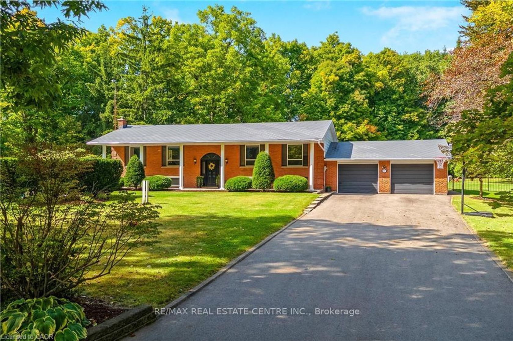 2157 8 Side Road, Rural Burlington, Burlington 