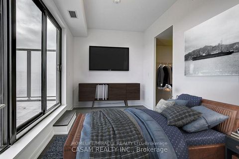 Photo 6 at 923 - 2799 Kingston Road, Cliffcrest, Toronto
