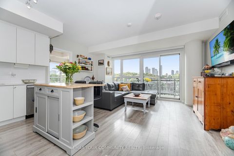 Photo 13 at 512 - 1 Neighbourhood Lane, Queensway, Toronto