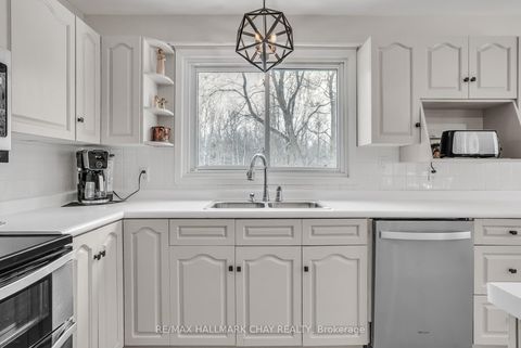 Photo 7 at 25222 Park Road, Sutton & Jackson's Point, Georgina