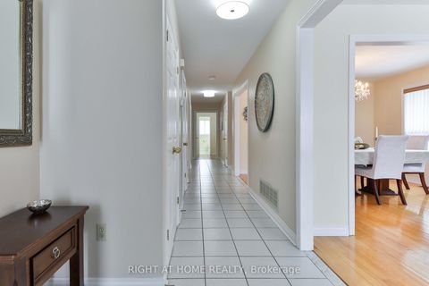 Photo 2 at 459 Maple Leaf Drive, Maple Leaf, Toronto