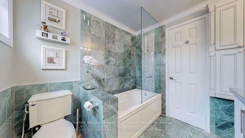 Photo 21 at 25 Sandusky Crescent, Aurora Highlands, Aurora