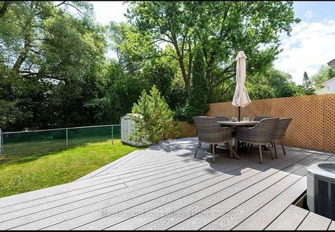 Photo 40 at 25 Sandusky Crescent, Aurora Highlands, Aurora