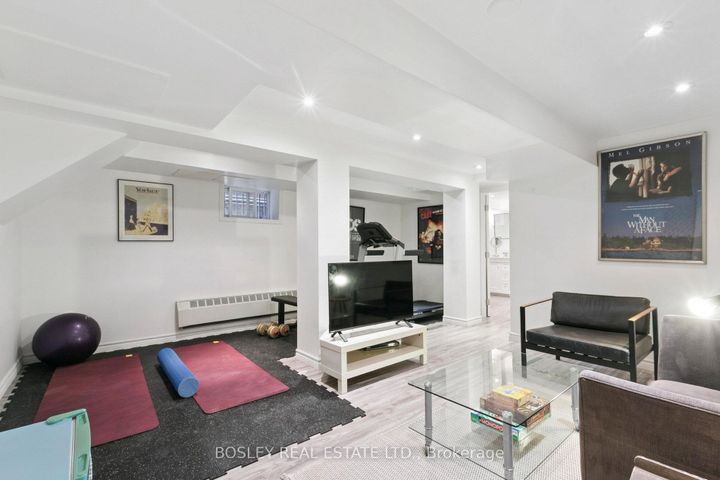 Photo 40 at 52 Rowanwood Avenue, Moore Park, Toronto