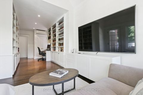 Photo 9 at 52 Rowanwood Avenue, Moore Park, Toronto