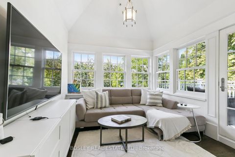 Photo 10 at 52 Rowanwood Avenue, Moore Park, Toronto