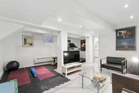 Photo 40 at 52 Rowanwood Avenue, Moore Park, Toronto