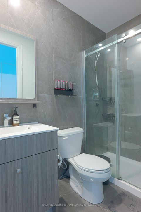 Photo 10 at Ph503 - 75 Canterbury Place, Willowdale West, Toronto