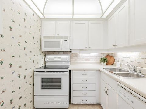 Photo 12 at 505 - 20 Avoca Avenue, Moore Park, Toronto