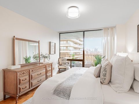 Photo 14 at 505 - 20 Avoca Avenue, Moore Park, Toronto