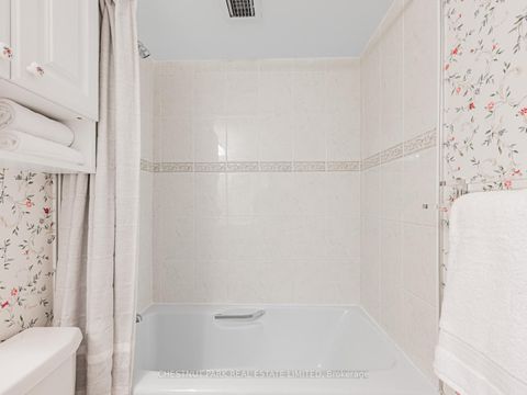 Photo 19 at 505 - 20 Avoca Avenue, Moore Park, Toronto