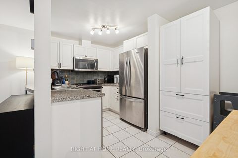 Photo 12 at A30 - 108 Finch Avenue W, Newtonbrook West, Toronto