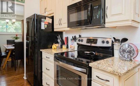 Photo 5 at 13 Jane Crescent, Allandale Heights, Barrie