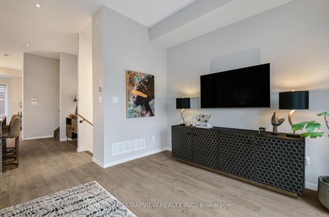 Photo 17 at 12 Genuine Lane, Doncrest, Richmond Hill