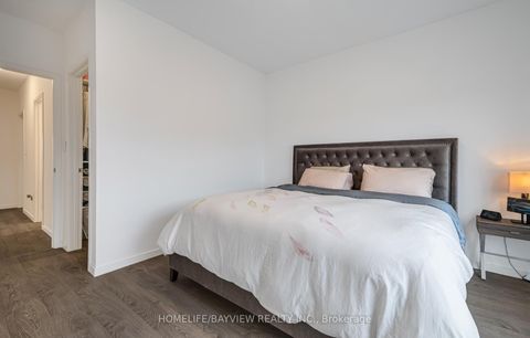 Photo 25 at 12 Genuine Lane, Doncrest, Richmond Hill