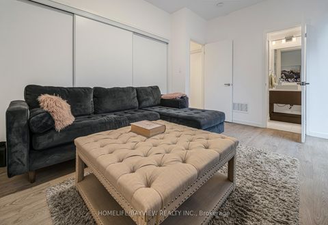 Photo 35 at 12 Genuine Lane, Doncrest, Richmond Hill