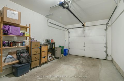 Photo 38 at 12 Genuine Lane, Doncrest, Richmond Hill