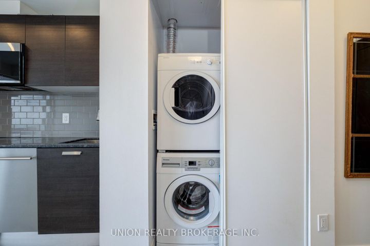 Photo 7 at 3907 - 42 Charles Street E, Yonge Corridor, Toronto