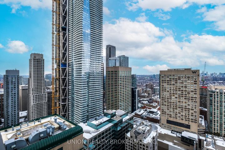 Photo 15 at 3907 - 42 Charles Street E, Yonge Corridor, Toronto