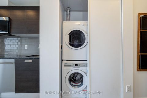 Photo 7 at 3907 - 42 Charles Street E, Yonge Corridor, Toronto