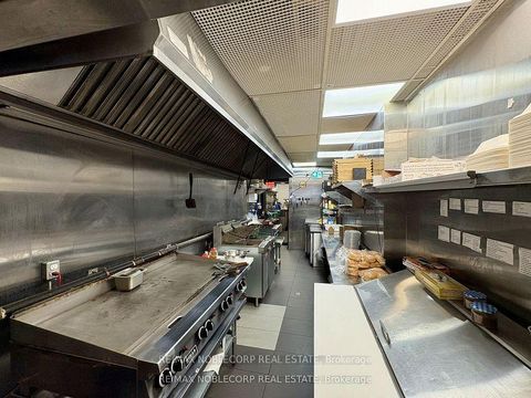 Photo 7 at 671 Queen Street W, Niagara, Toronto