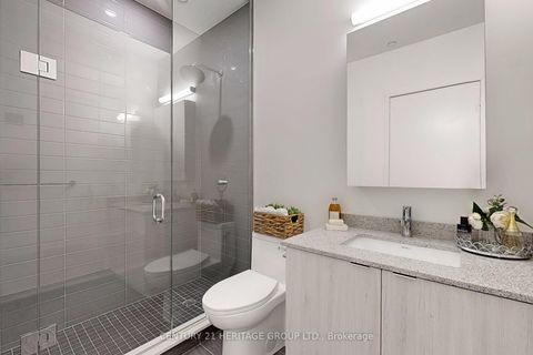 Photo 10 at 717 - 8868 Yonge Street, South Richvale, Richmond Hill