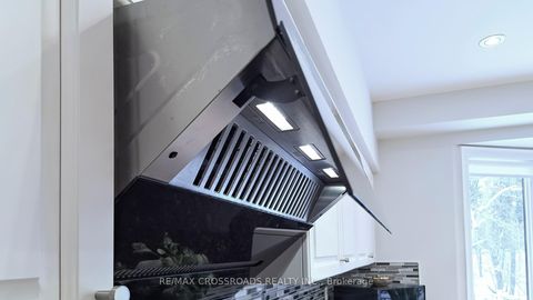 Photo 13 at 93 Westbury Court, Westbrook, Richmond Hill