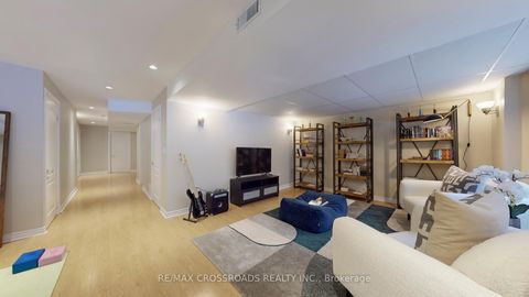 Photo 35 at 93 Westbury Court, Westbrook, Richmond Hill