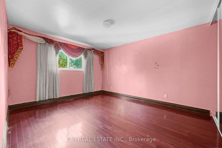 Photo 28 at 50 Apache Trail, Pleasant View, Toronto